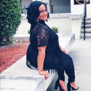 Beautiful Black Lace Top w/Fringe